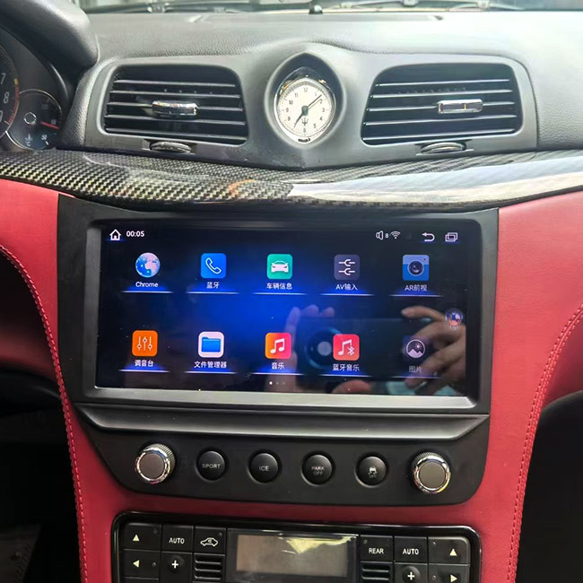 Android 10 รถวิทยุ Fascia หน้าจอสีดำคาร์บอนไฟเบอร์สำหรับ Maserati GT / GC GranTurismo